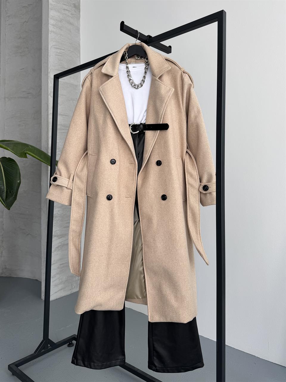 Premium Modern Bej Kaşe Kaban