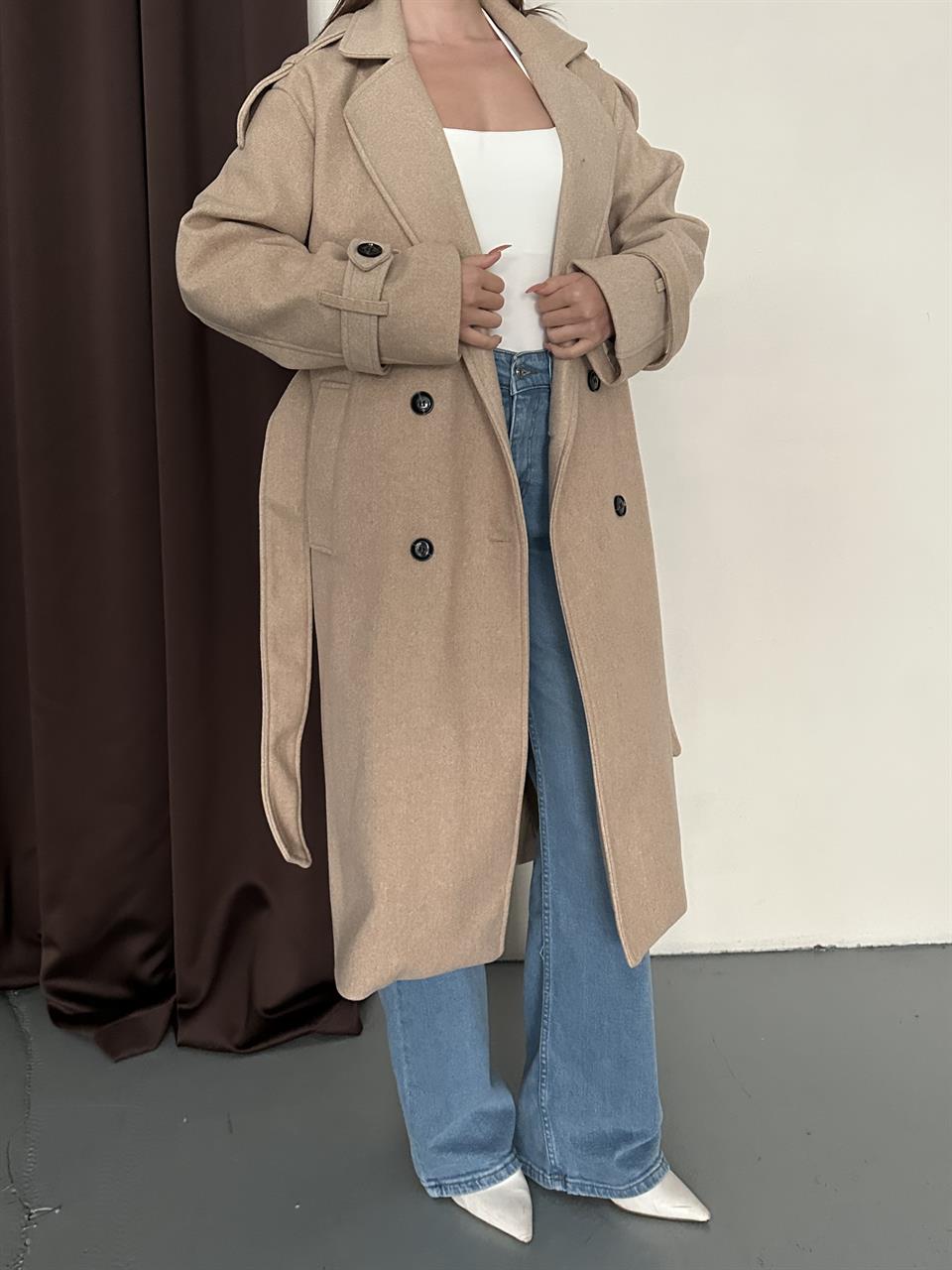 Premium Modern Bej Kaşe Kaban