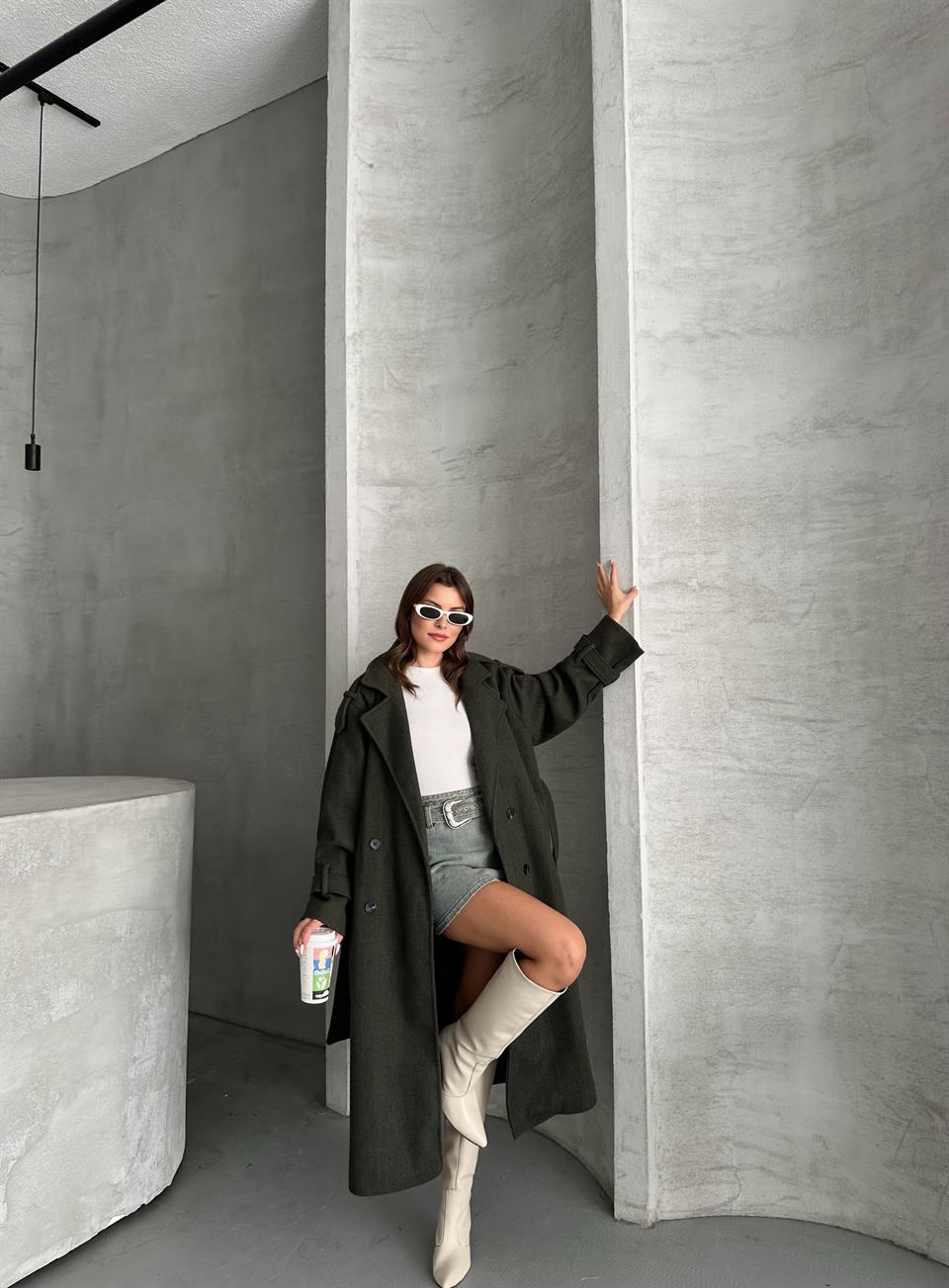 Premium Modern Haki Kaşe Kaban