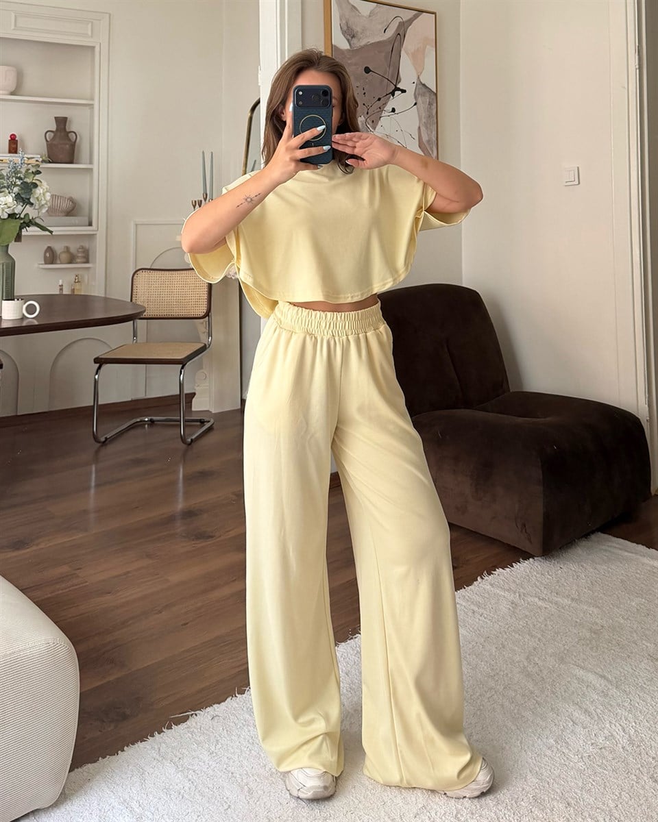 Sarı Crop Beli Lastikli Eşofman Takımı