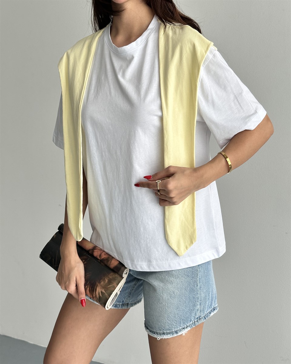 Sarı Fular Detaylı Oversize Tişört