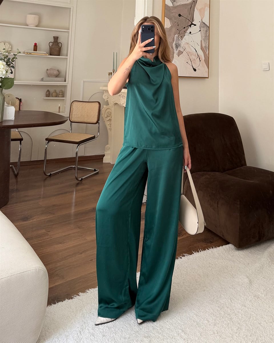 Sienna Saten Zümrüt Yeşili İkili Takım