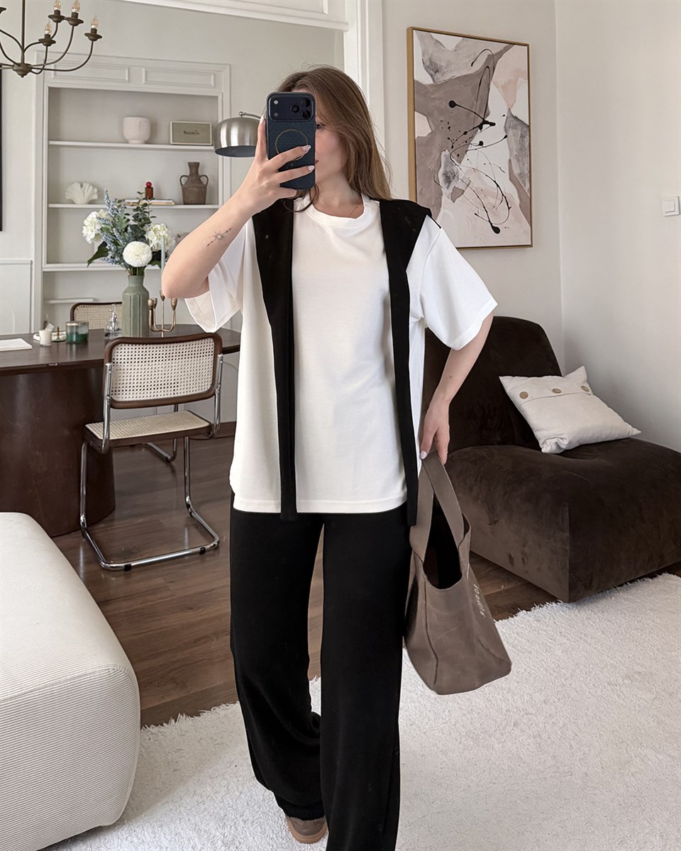 Siyah Fular Detaylı İkili Takım