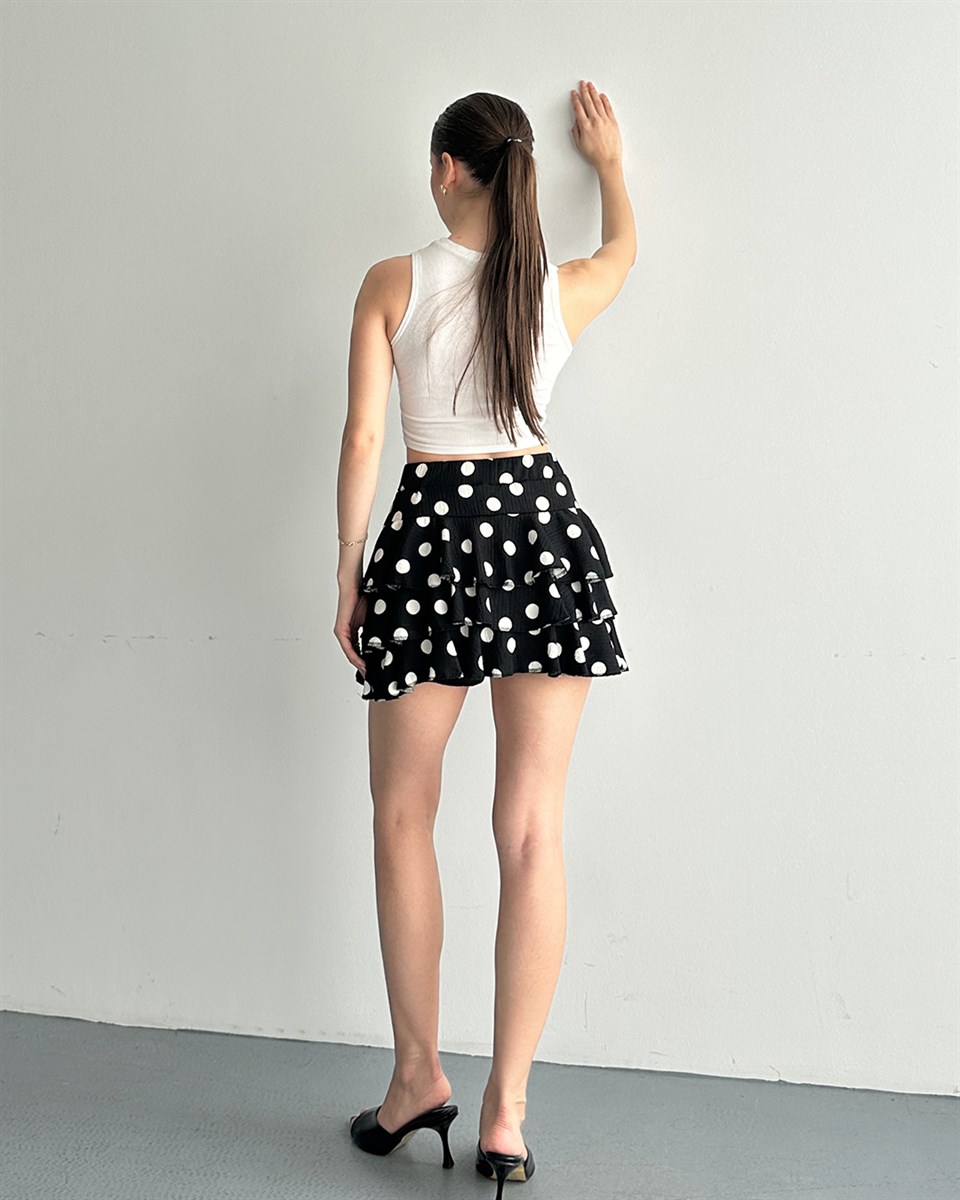 Siyah Puantiyeli Volanlı Şort Etek