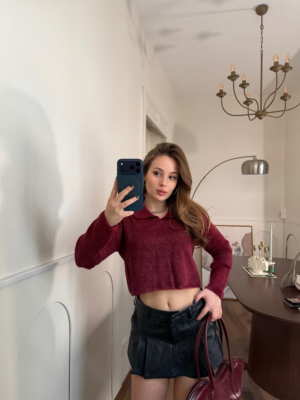 Taşlı Yakalı Bordo Crop Kazak