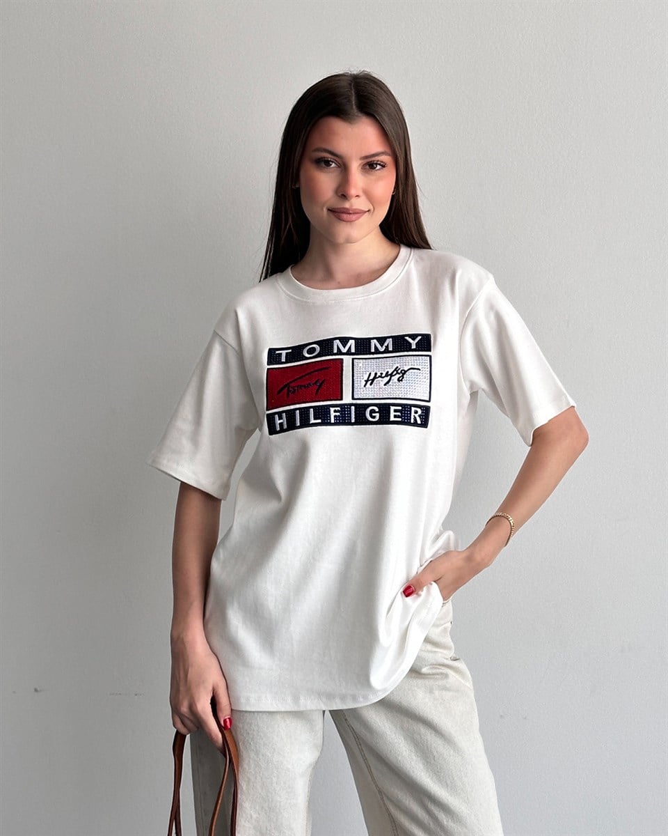 Tmy Beyaz Basic Tişört