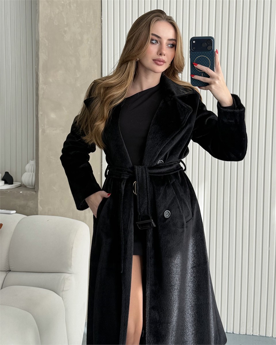 Toka Kuşaklı Uzun Siyah Kaban