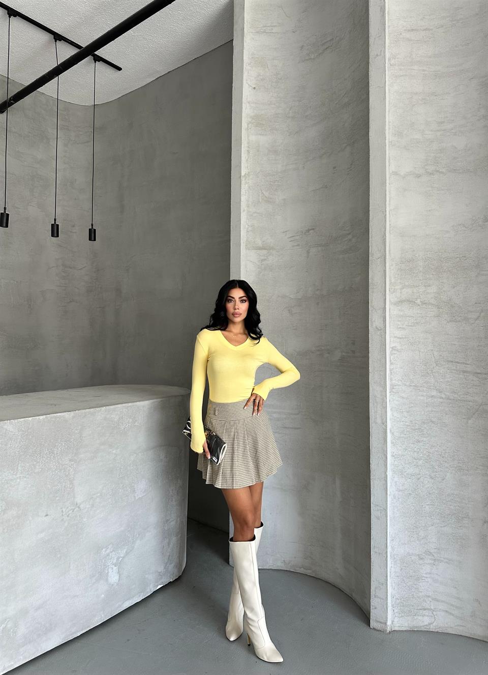 V Yaka Uzun Kollu Sarı Basic Bluz