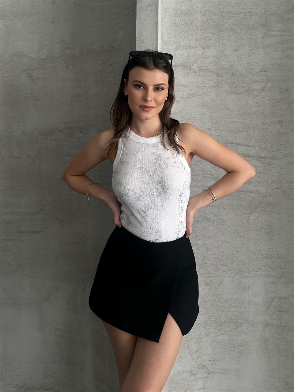 Varak Baskılı Beyaz Atlet Bluz