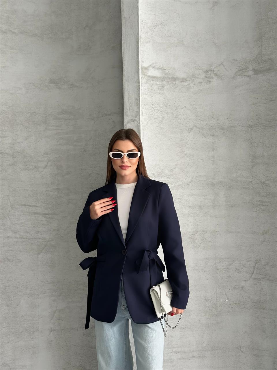 Yandan Kuşaklı Lacivert Blazer Ceket