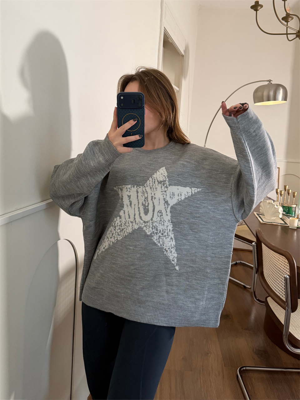 Yıldız Desenli Gri Oversize Kazak