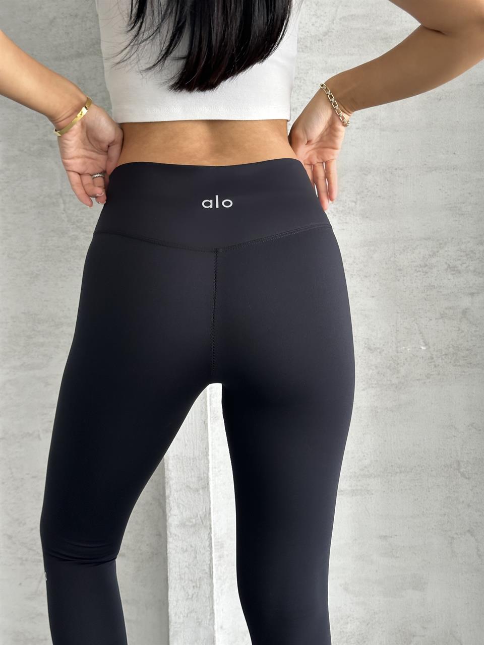 Yüksek Bel Toparlayıcı Siyah Spor Tayt