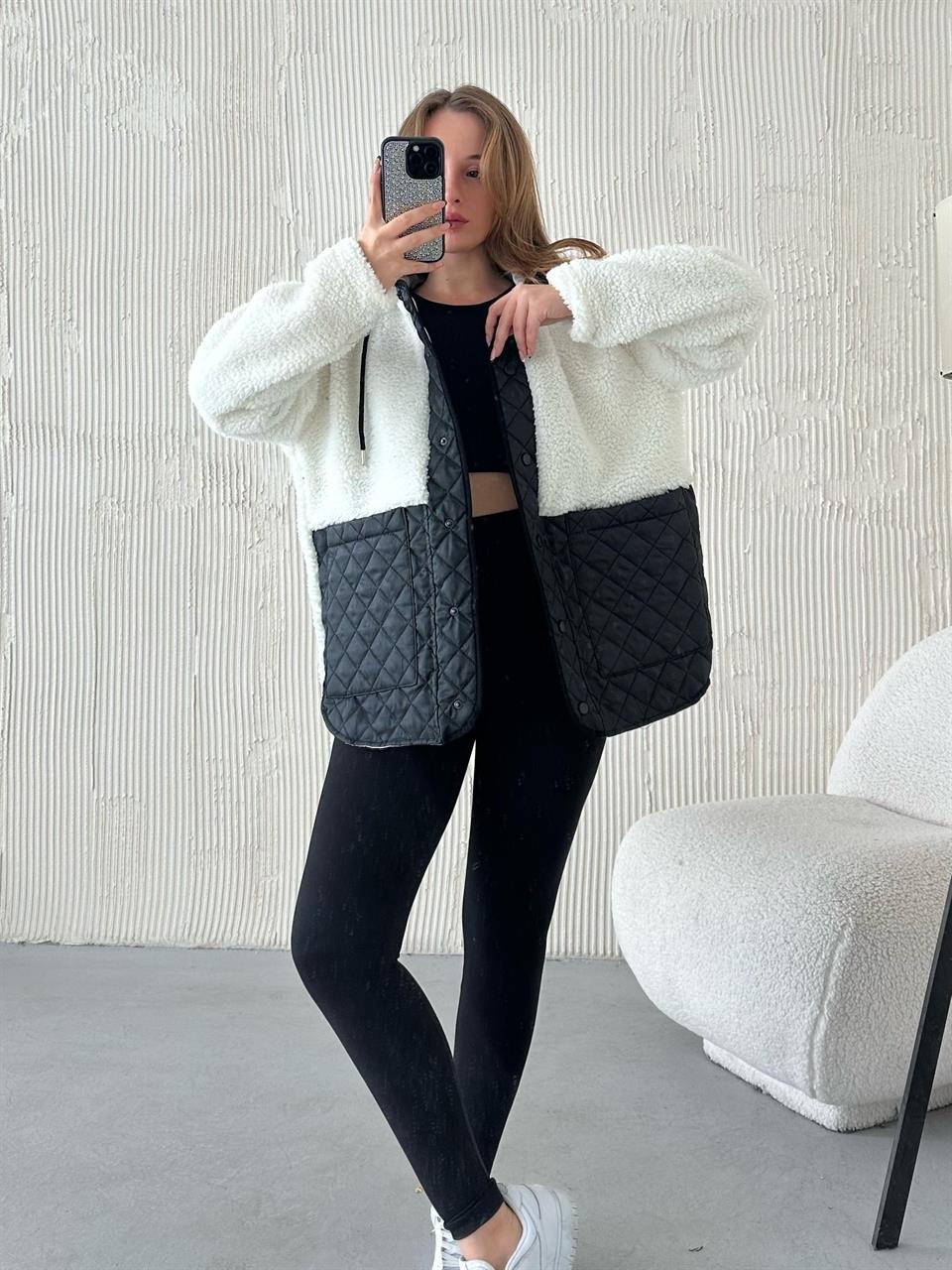 Zarax Beyaz Peluş Mont