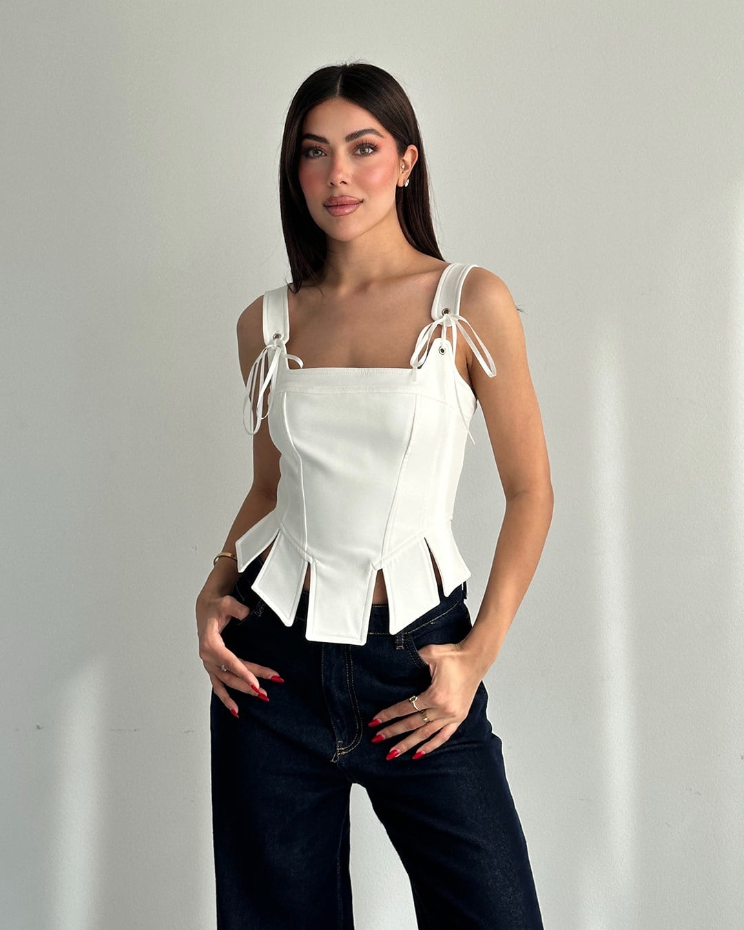 Beyaz İp Detaylı Korse Bluz