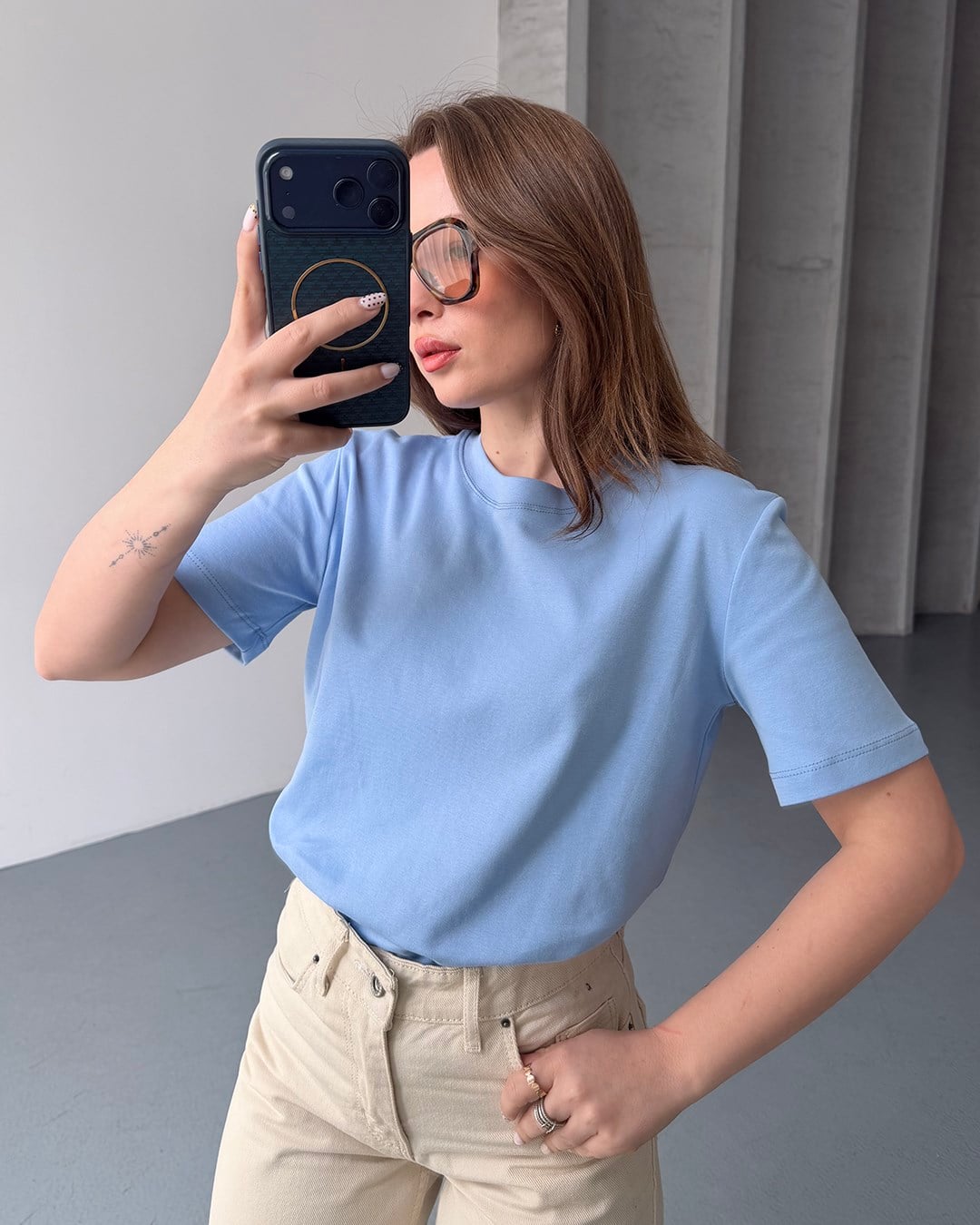 Bisiklet Yaka Unisex Bebe Mavisi Tişört