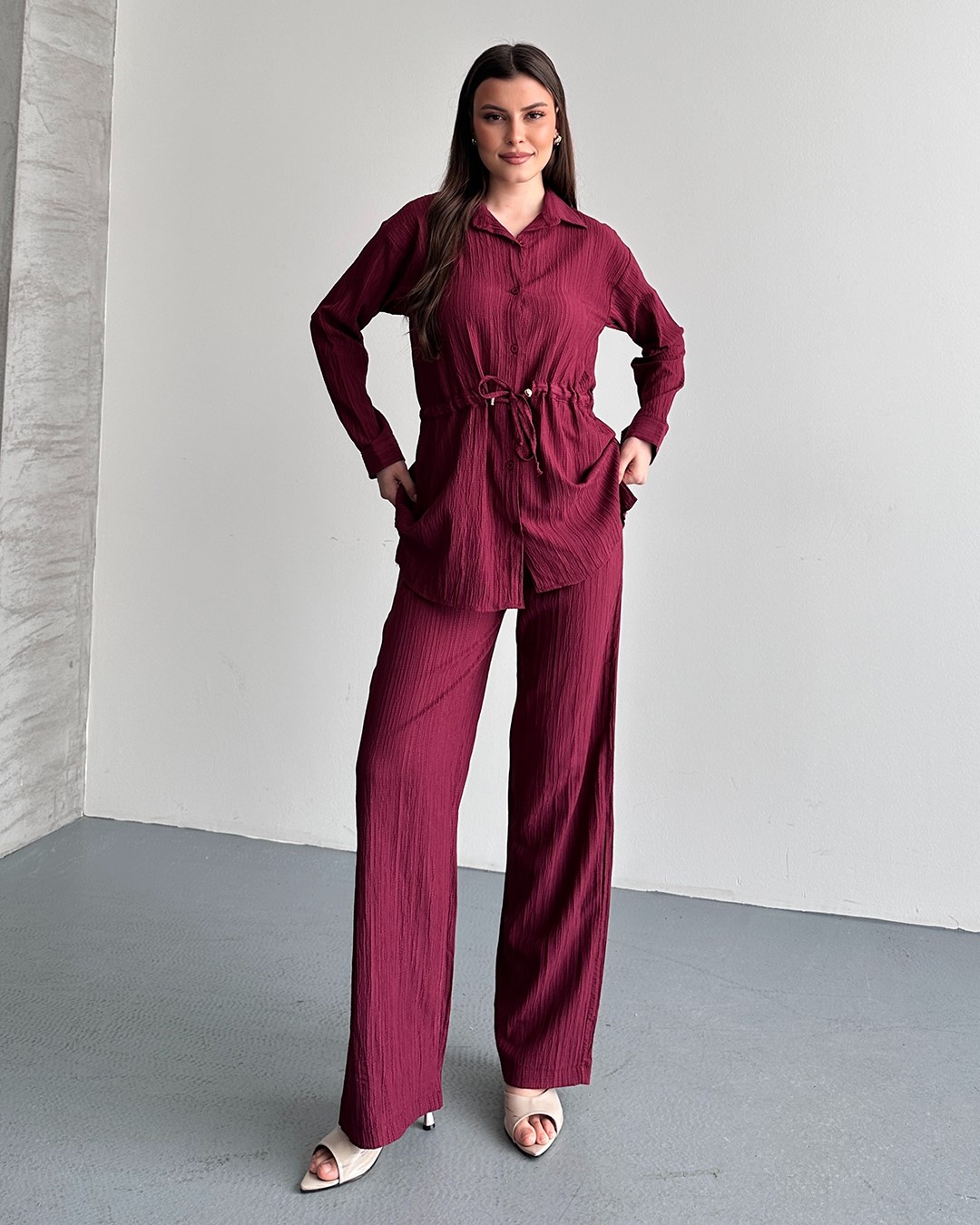 Bordo Beli Bağcıklı Gömlek Pantolon Takım