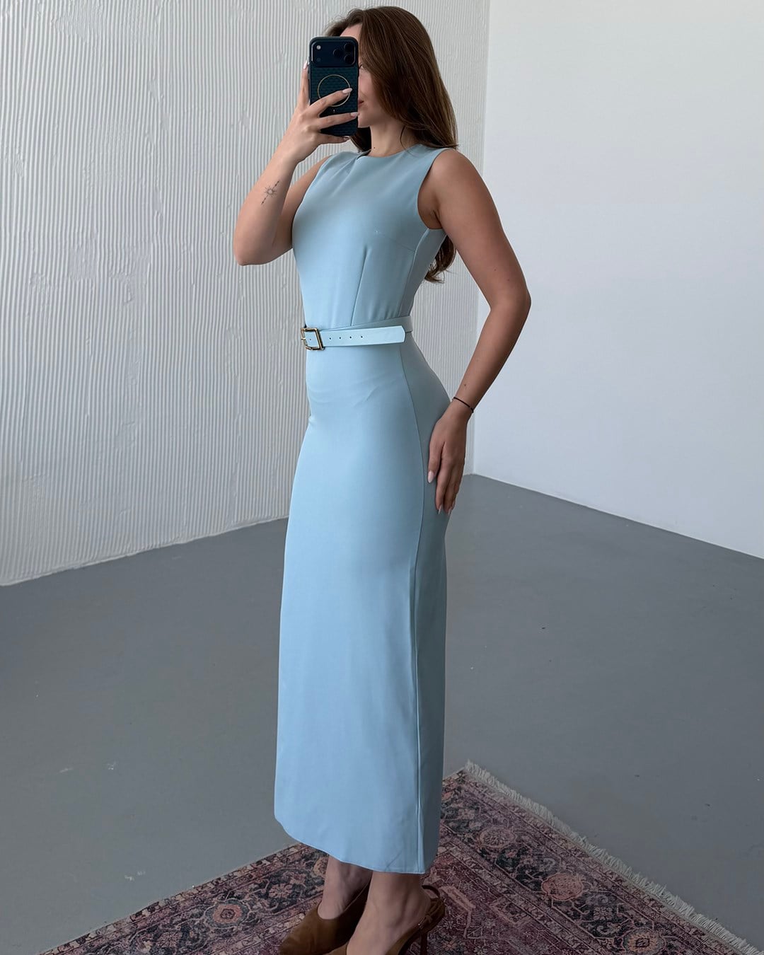 Buz Mavi Kalem Midi Elbise