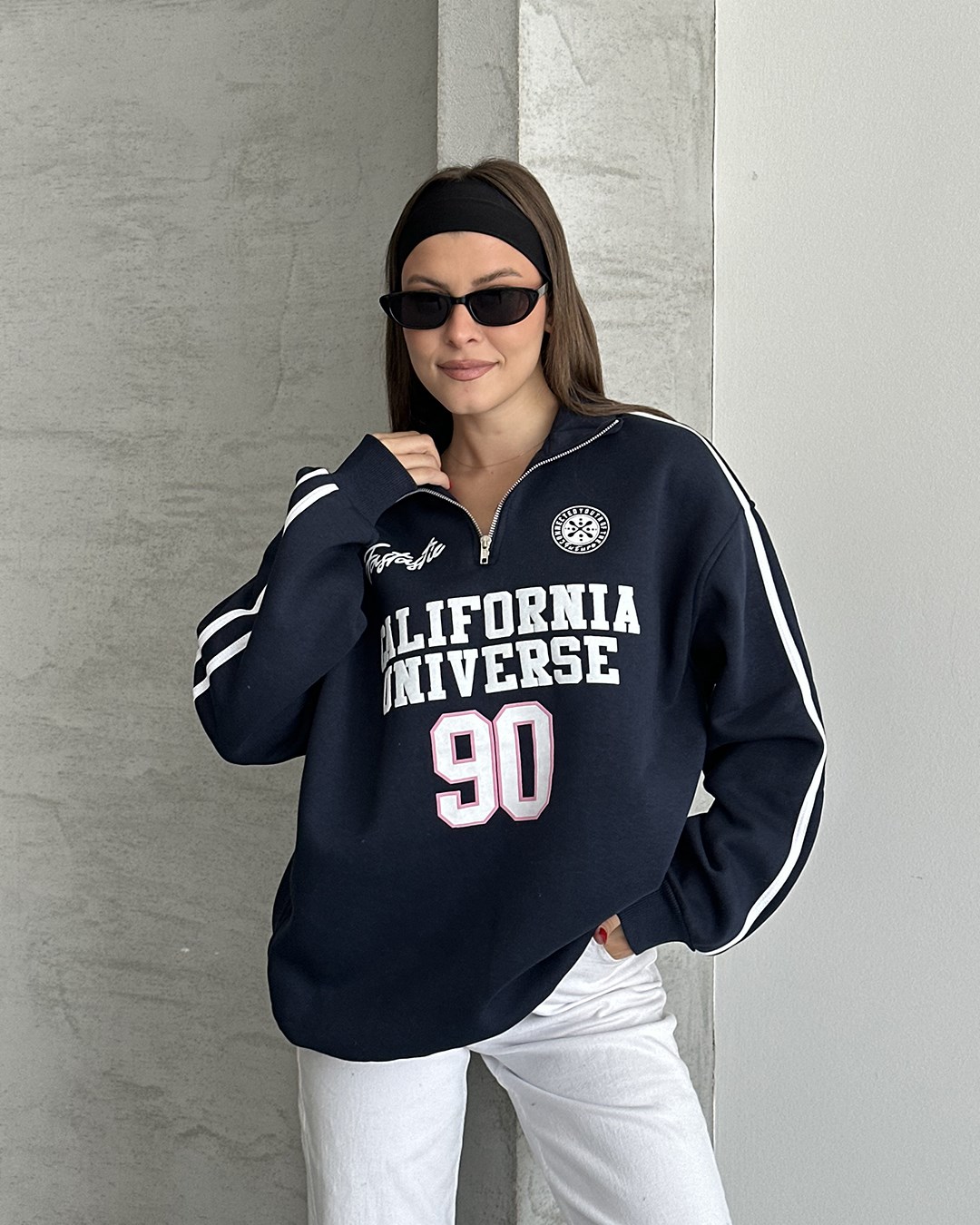 California Baskılı Şeritli Lacivert Sweatshirt