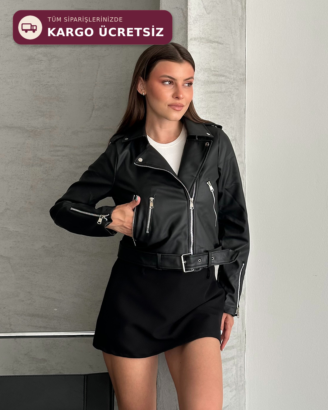 Kemerli Crop Biker Siyah Deri Ceket