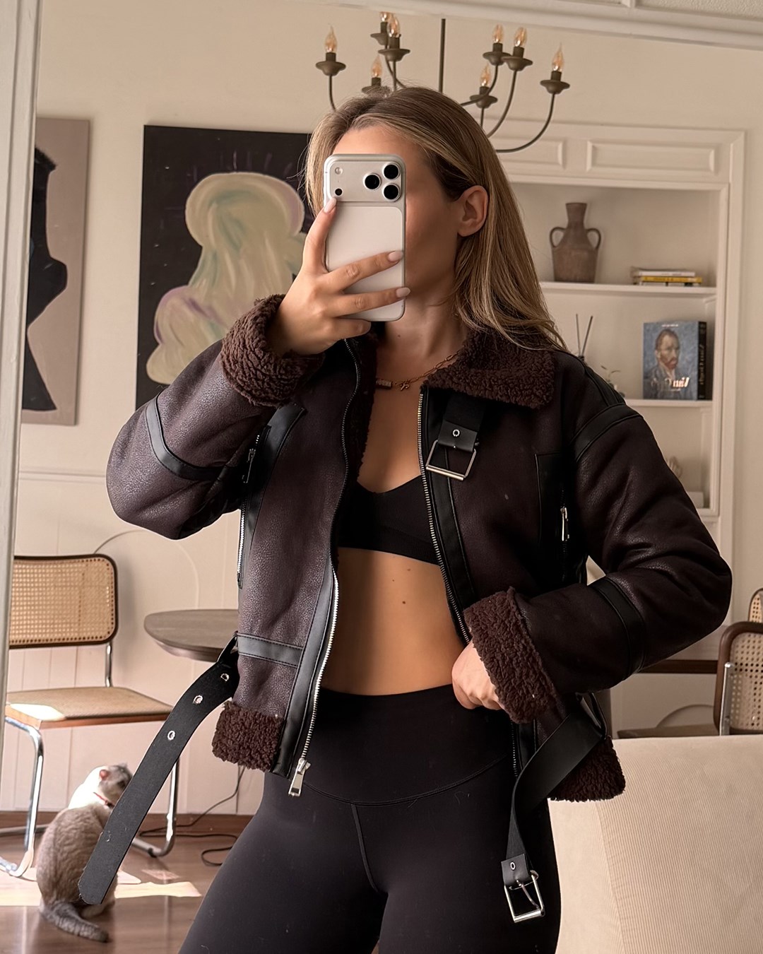 Kemerli Peluş Astarlı Crop Kahverengi Ceket