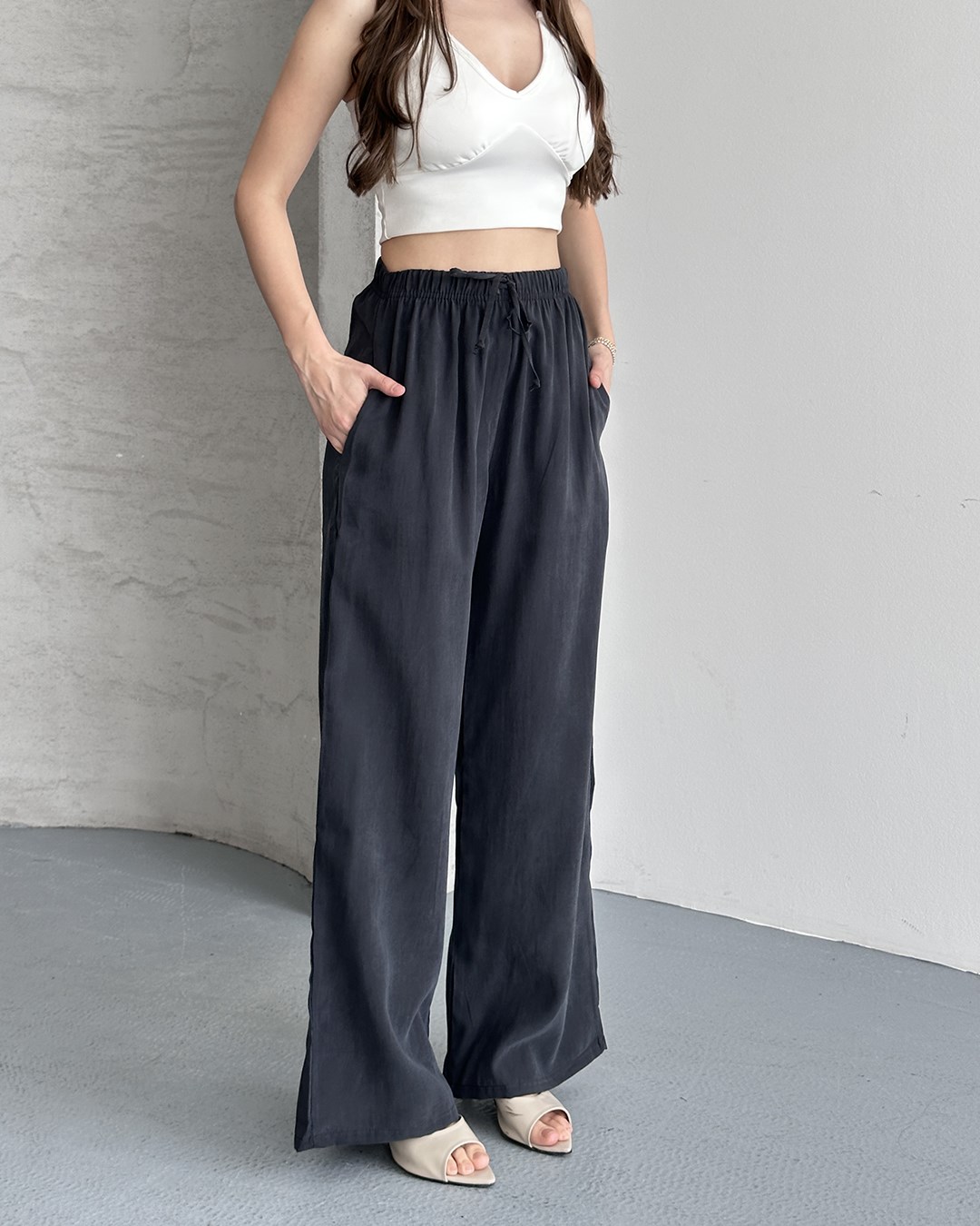 Lastikli Oversize Siyah Pantolon