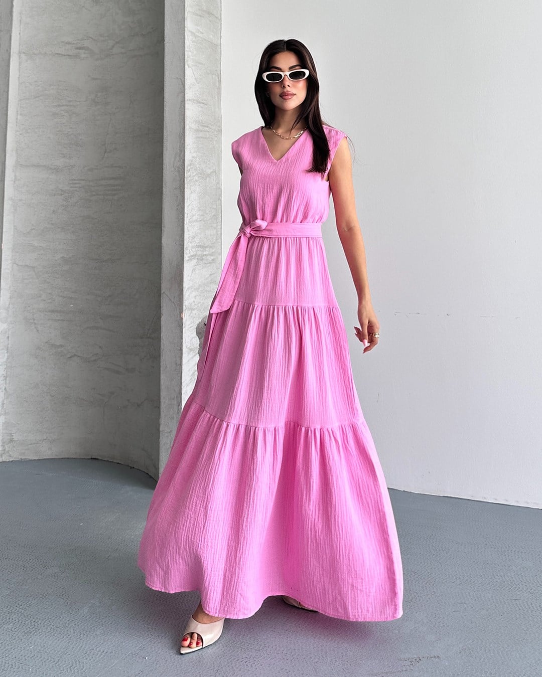 Pembe Kuşaklı Krinkıl Maxi Elbise
