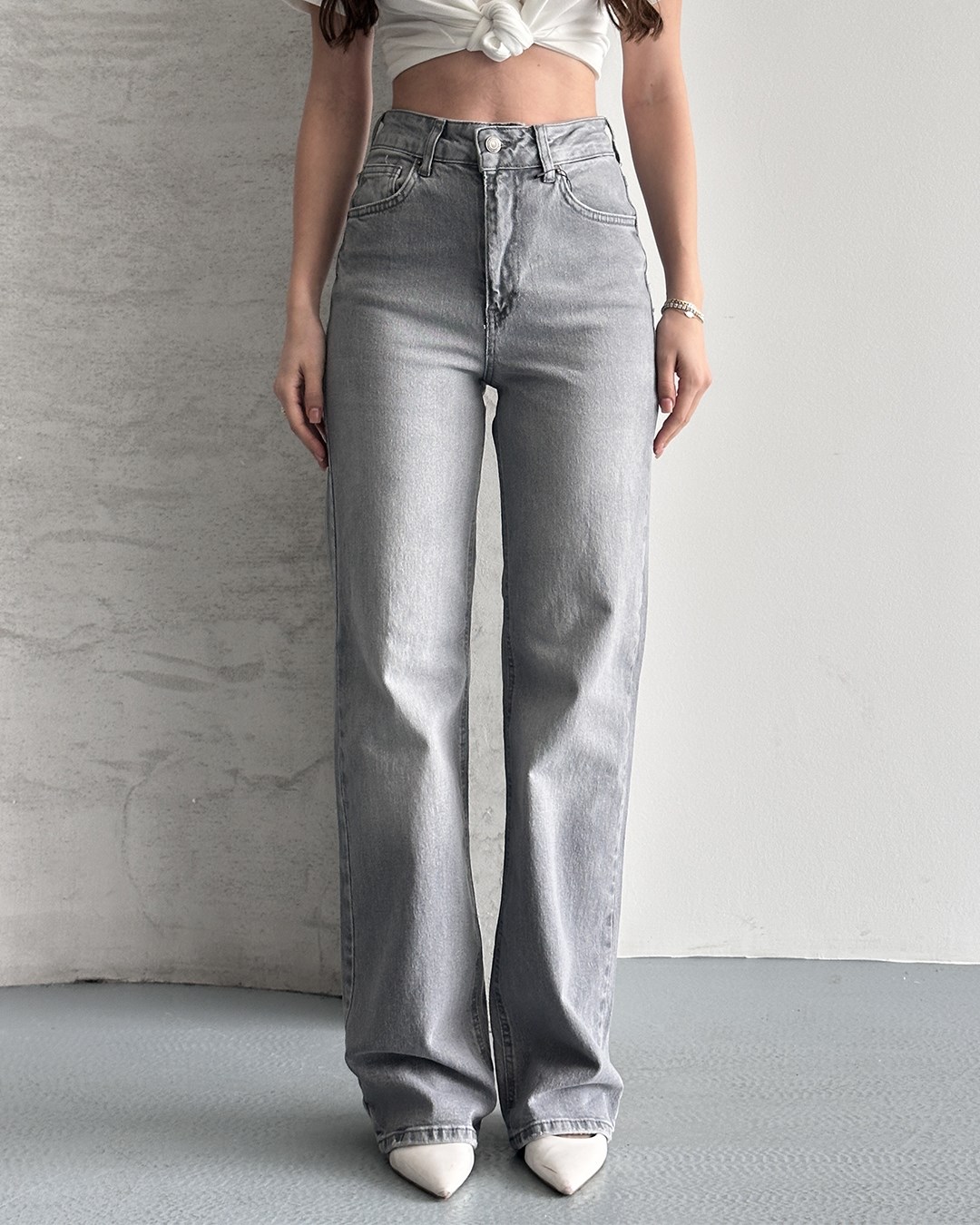 Wide High Gri Yıkamalı Jeans 
