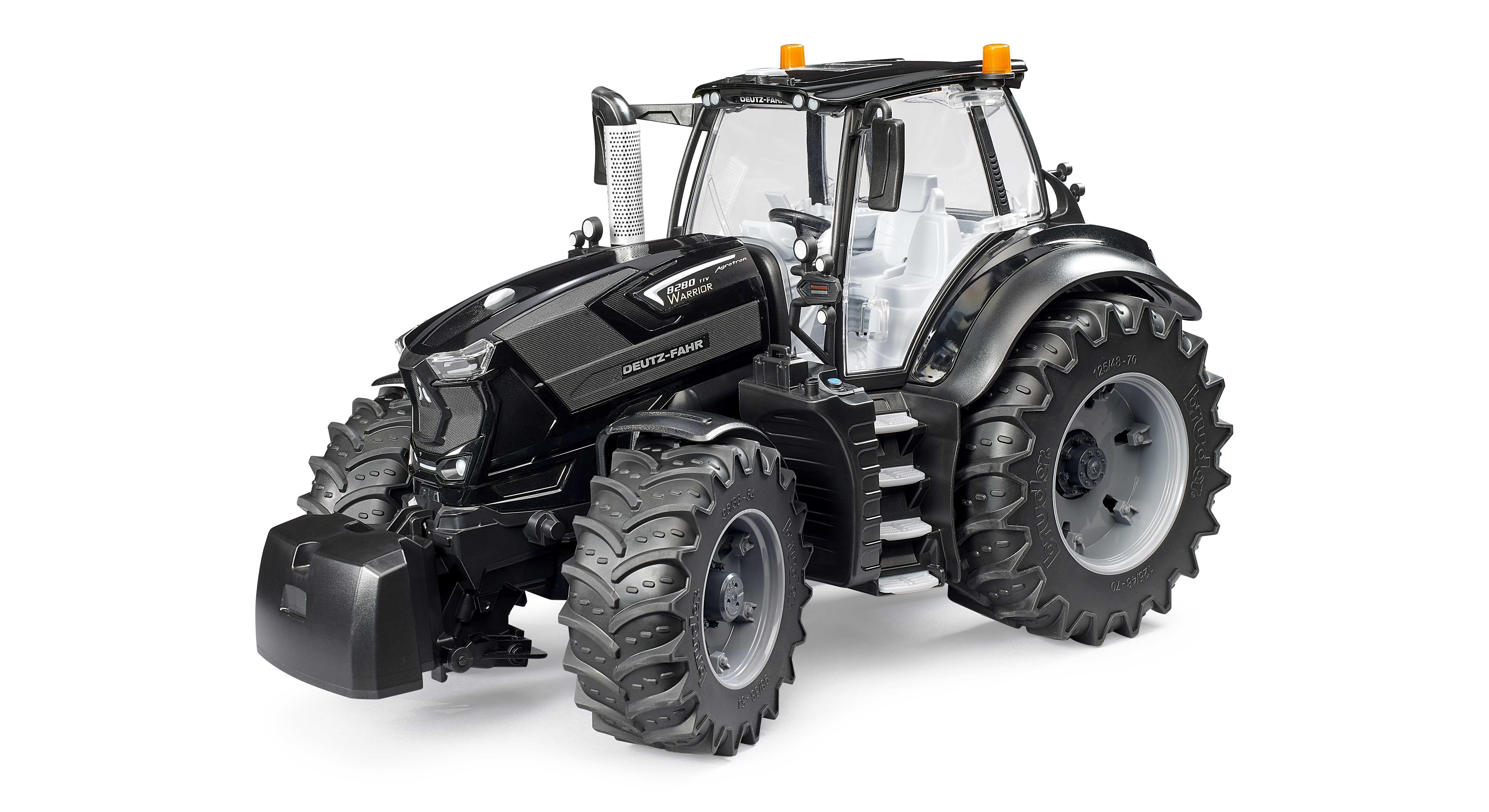 Bruder DEUTZ-FAHR 8280 TTV Warrior