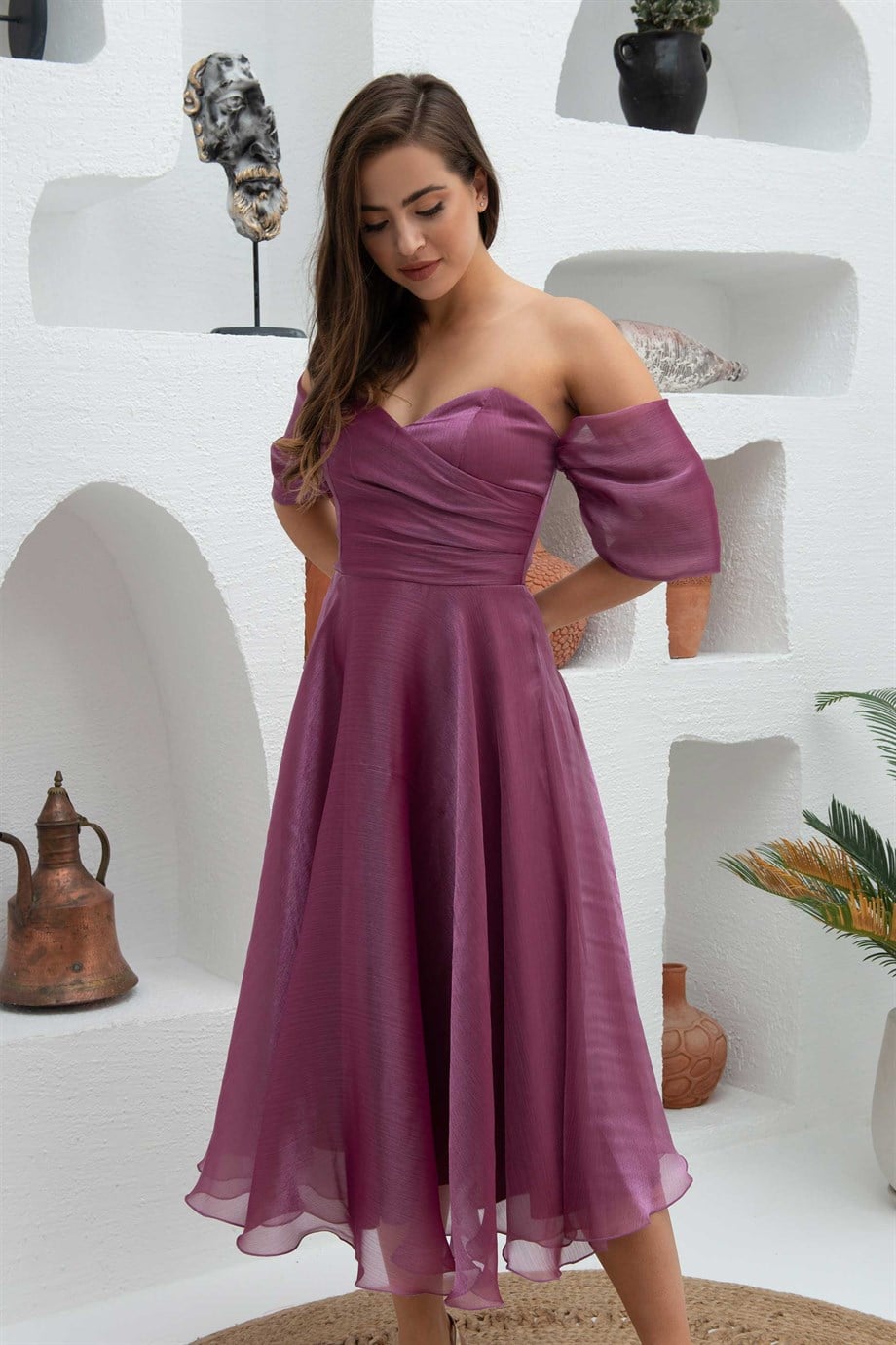 55756-8CARMENCarmen Fuşya Düşük Kollu Organze Nişan Abiye Elbise