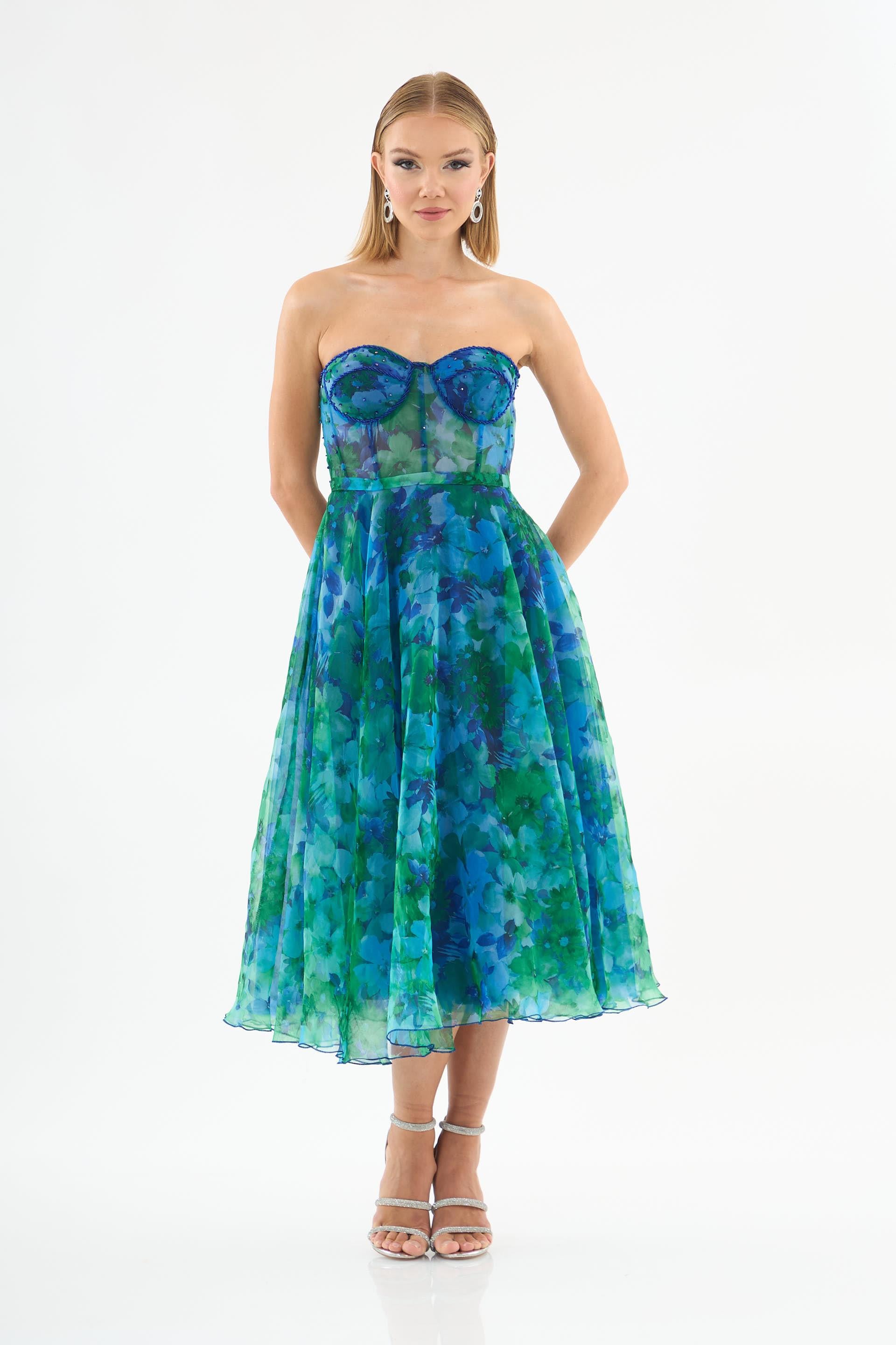 58036-25CARMENCarmen Saks Empirme Straplez Midi Abiye Elbise