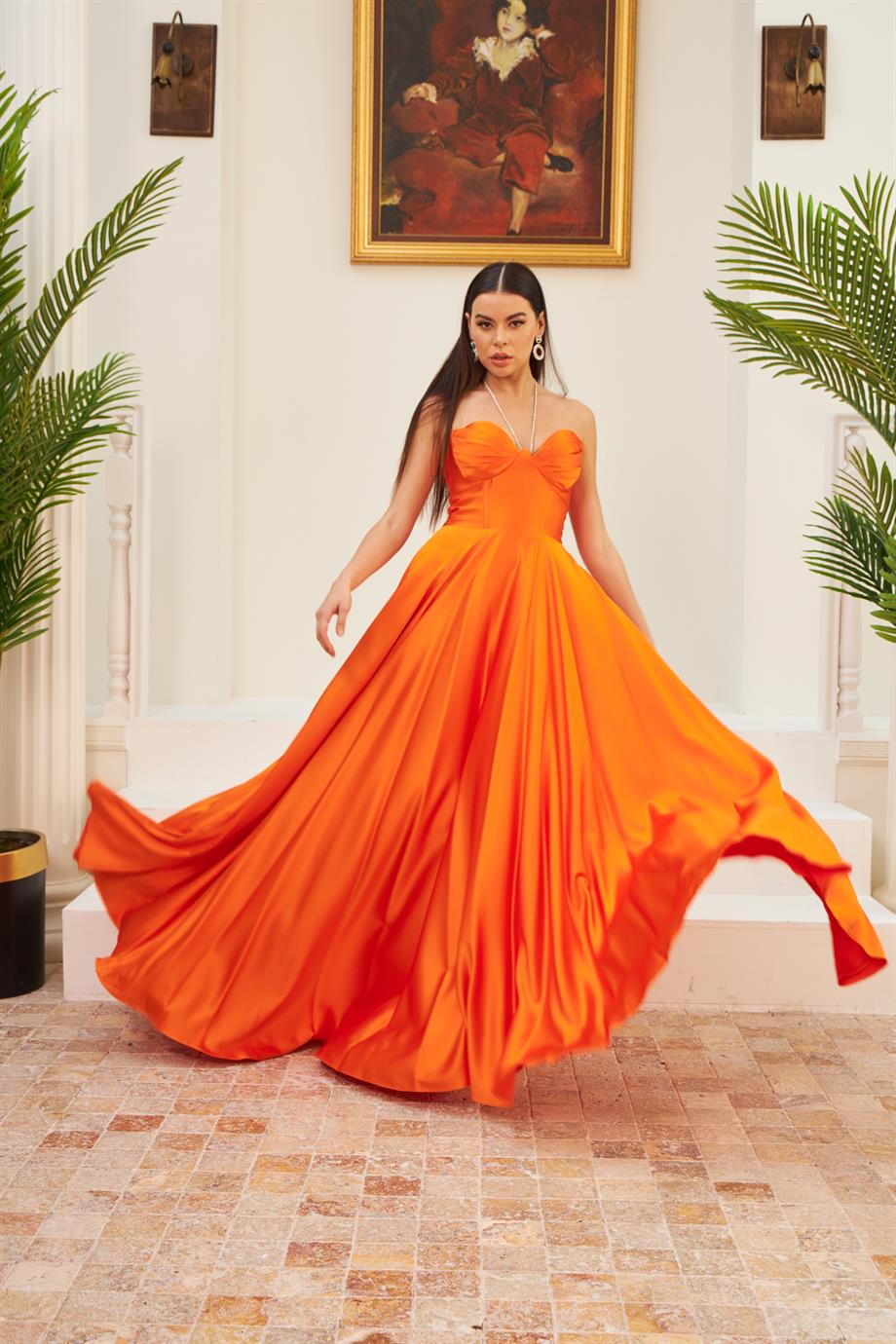 58130-106CARMENCarmen Orange Saten Straplez Uzun Abiye Elbise ve Davet Elbisesi
