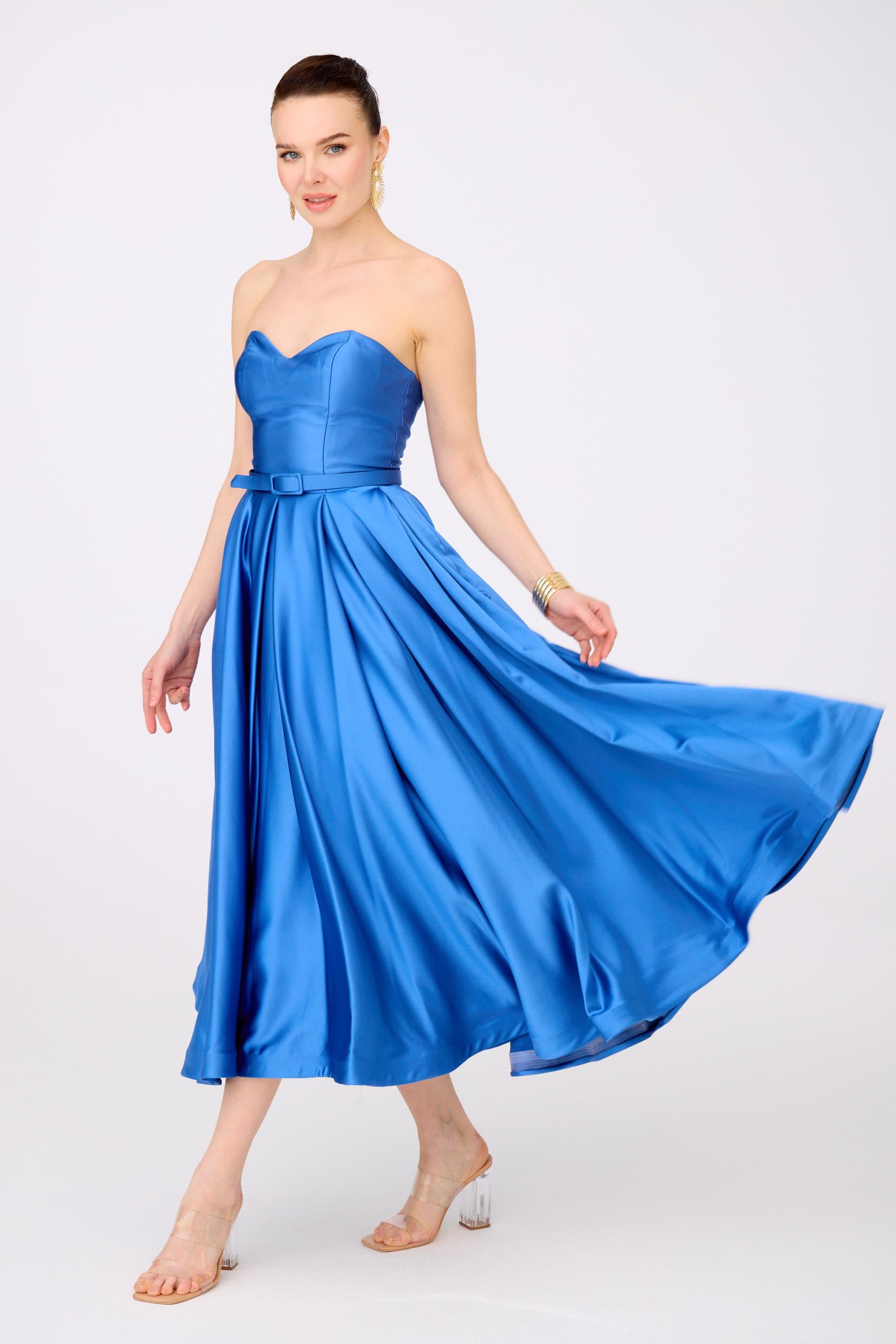 58134-54CARMENCarmen İndigo Saten Straplez Midi Söz Elbisesi ve Nişan Elbisesi