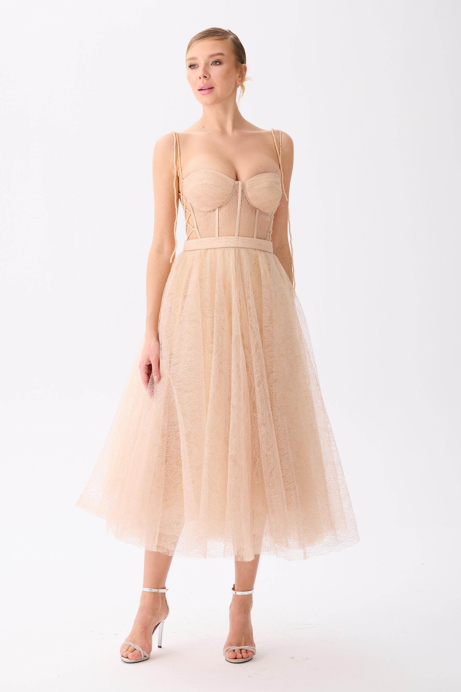 58523-9CARMENCarmen Gold Midi Dantelli Abiye Elbise