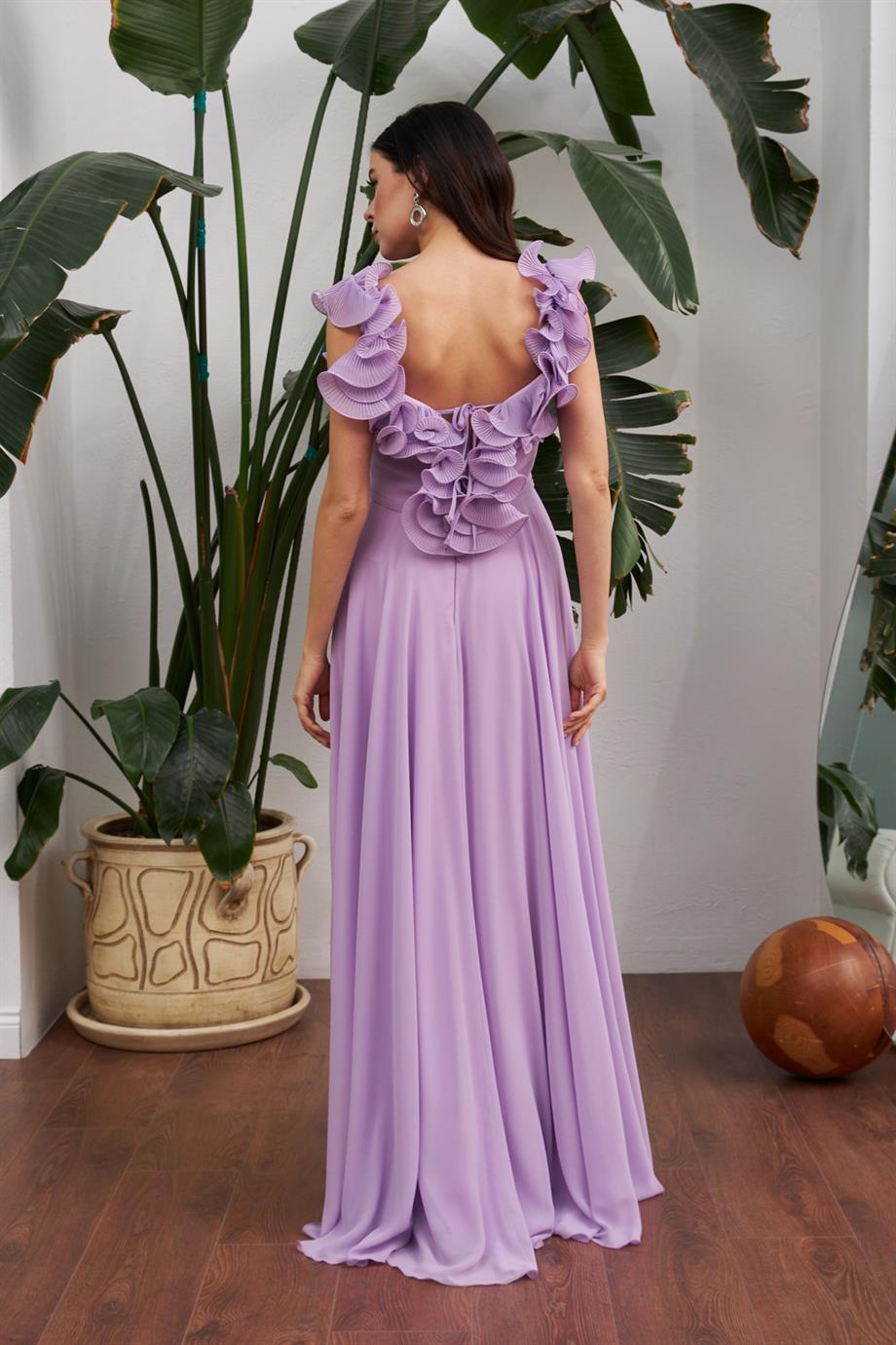 Carmen Lila Şifon Sırt Dekolteli Çiçekli Uzun Abiye Elbise