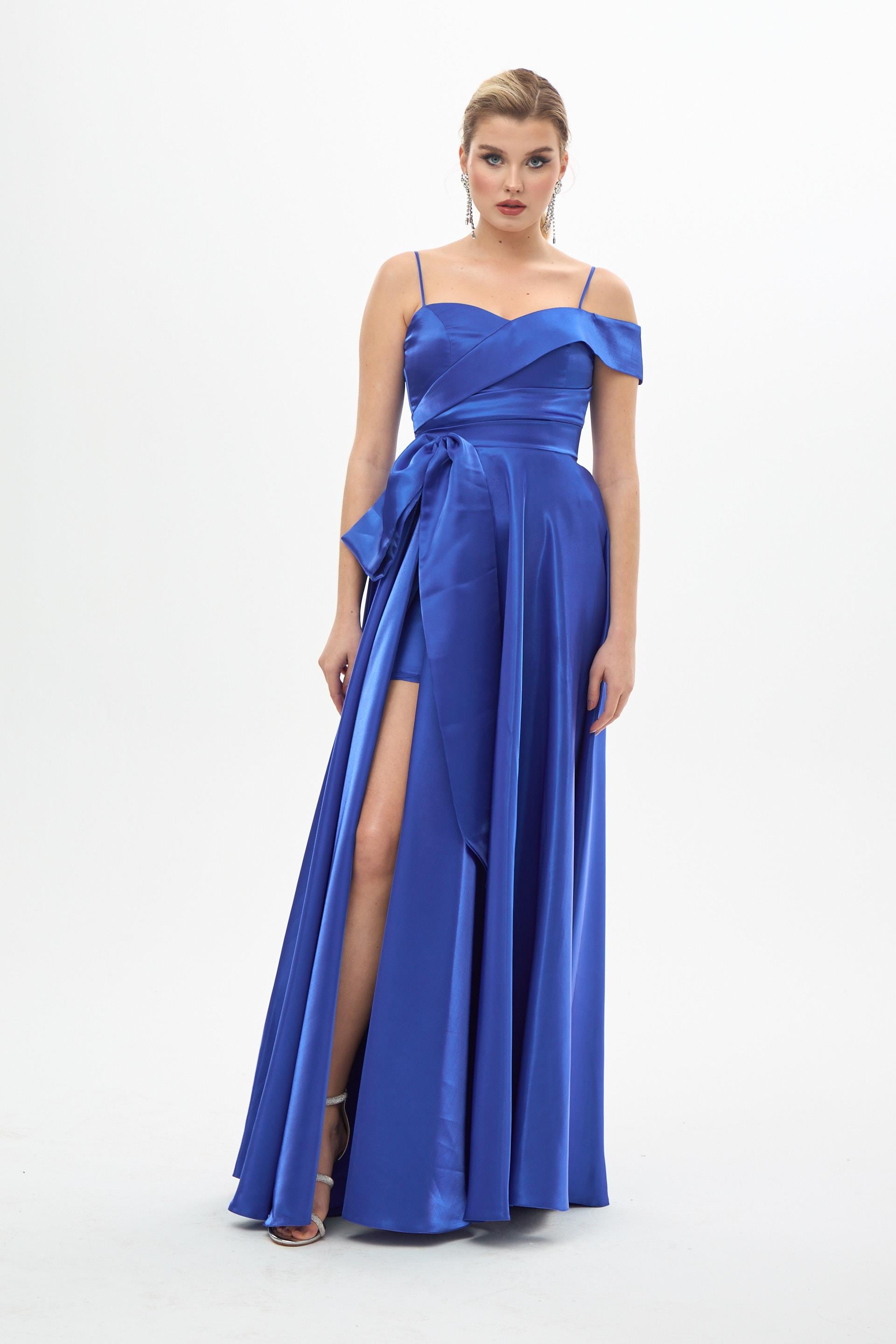 58368-25CARMENCarmen Saks Askılı Yırtmaçlı Organze Saten Abiye Elbise