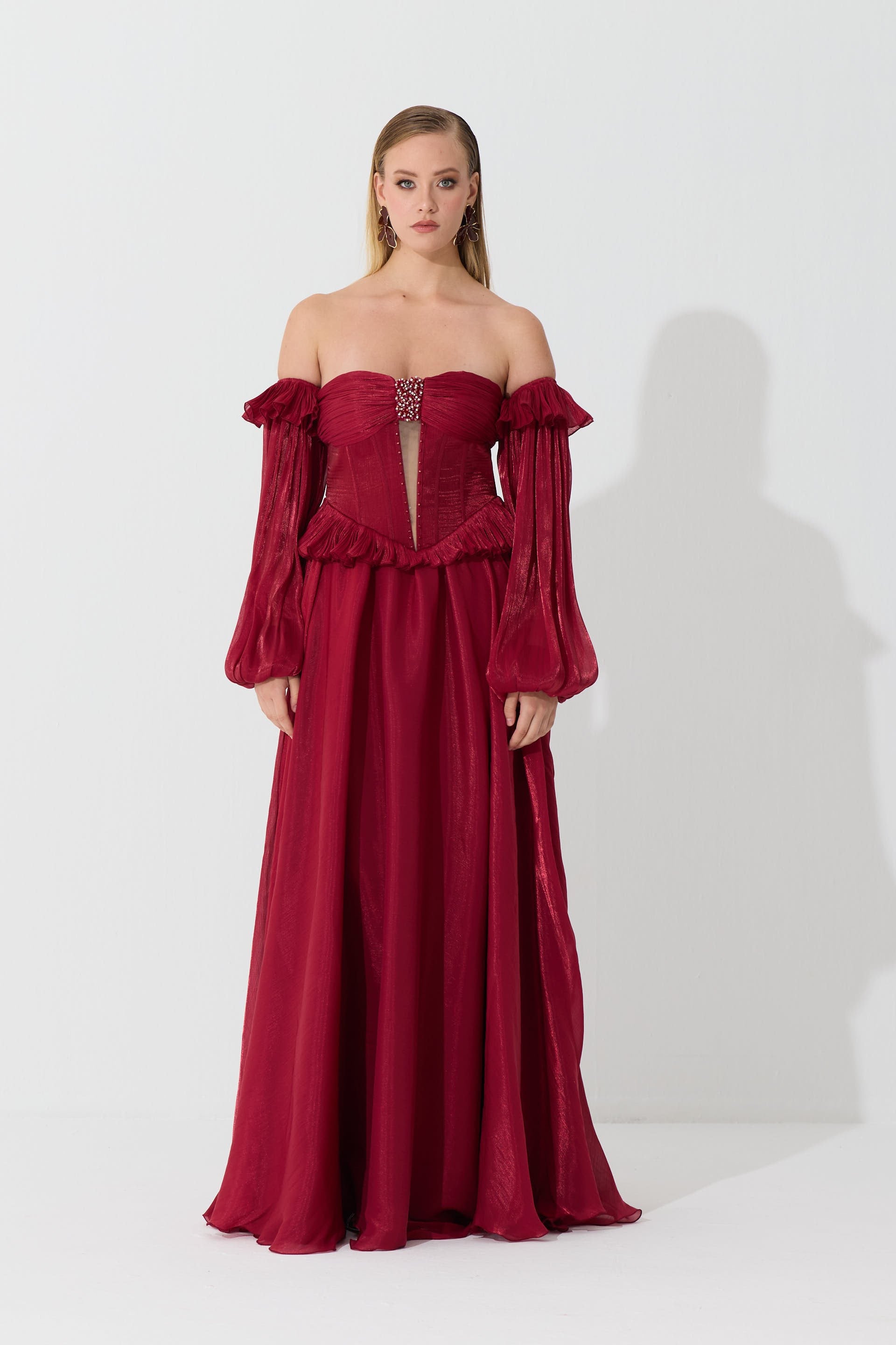 58740-3CARMENCarmen Bordo Straplez Taş Detaylı Organze Abiye Elbise