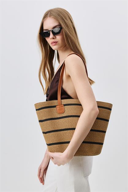 Straw Shoulder Bag with Strap Y9201