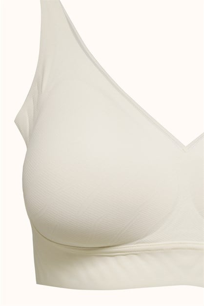 Seamless Laser-Cut Wireless Bra with Removable Pads - Invisible Ultra-Soft Comfort Bralette - Style C26220
