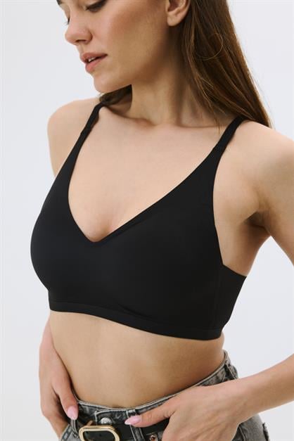 C&City Non-Wireless Seamless Laser Bra with Removable Pads C26120