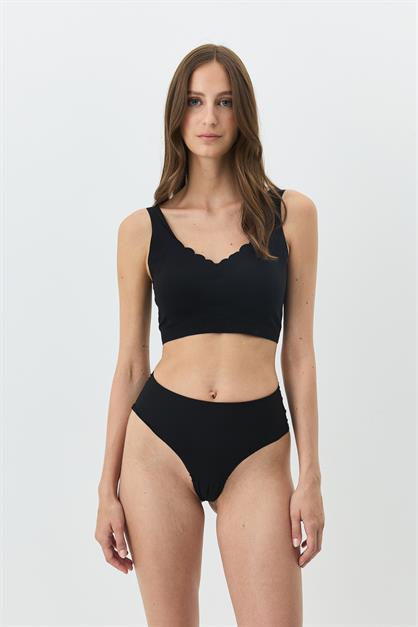 Seamless, Wire-Free Laser-Cut Bra With Removable Pads 1013