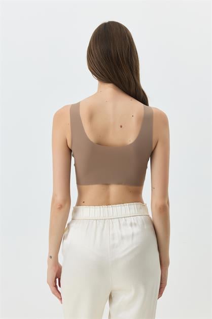 Seamless, Wire-Free Laser-Cut Bra With Removable Pads 1013