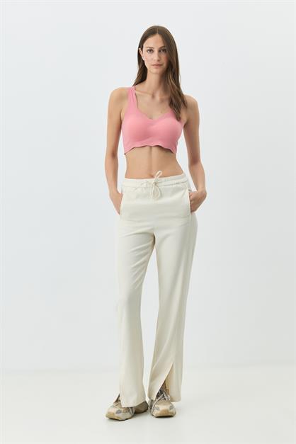 Seamless, Wire-Free Laser-Cut Bra With Removable Pads 1015