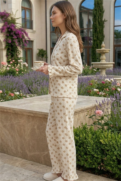 Womens Seersucker Button-Down Pajama Set