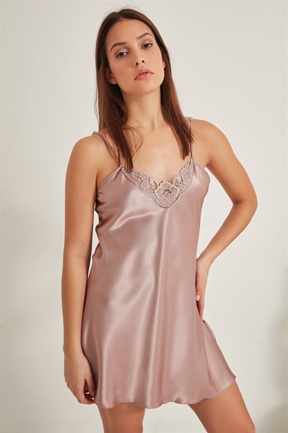 005 Kadın Saten Gecelik Vizon