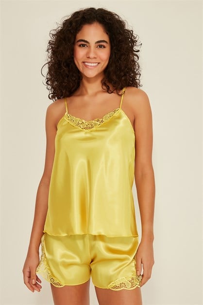 025 Kadın Saten Şortlu Gecelik Açık Sarı