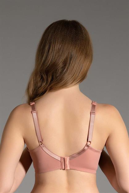 Underwire Minimizer Bra With C16000 