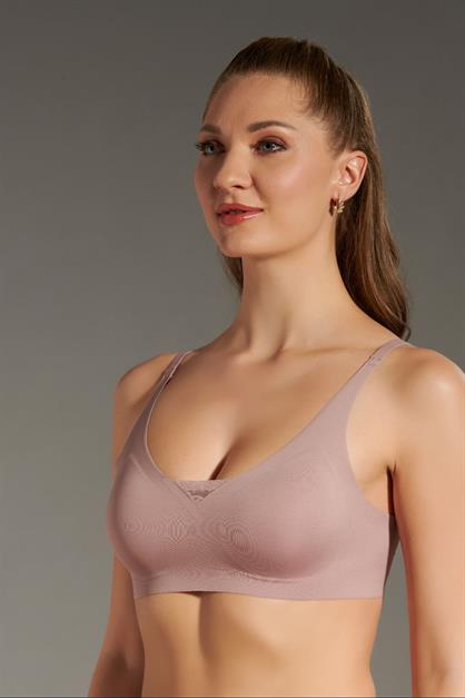 C&City Non-Wireless Seamless Laser Bra with Removable Pads C26110