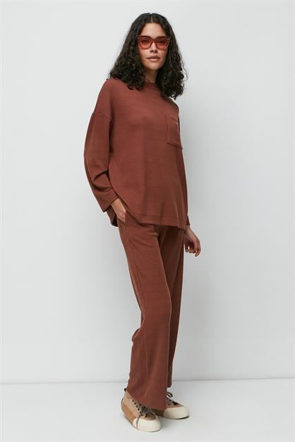 C&City Ribbed Pocket T-Shirt and Flared Trousers Set 9132