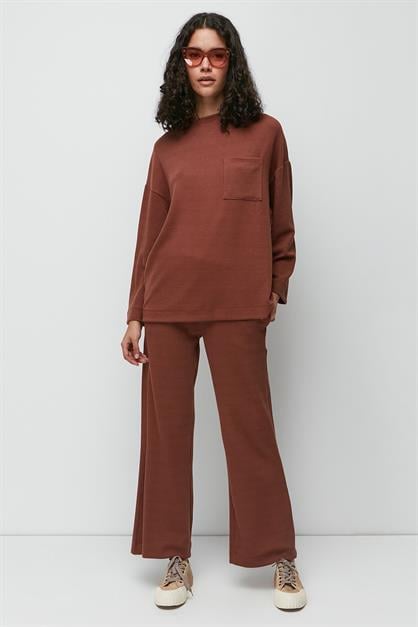 C&City Ribbed Pocket T-Shirt and Flared Trousers Set 9132