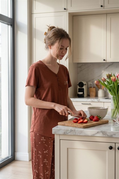 Damla Yaka Yarım Düğmeli Pijama Takımı Kiremit-512242